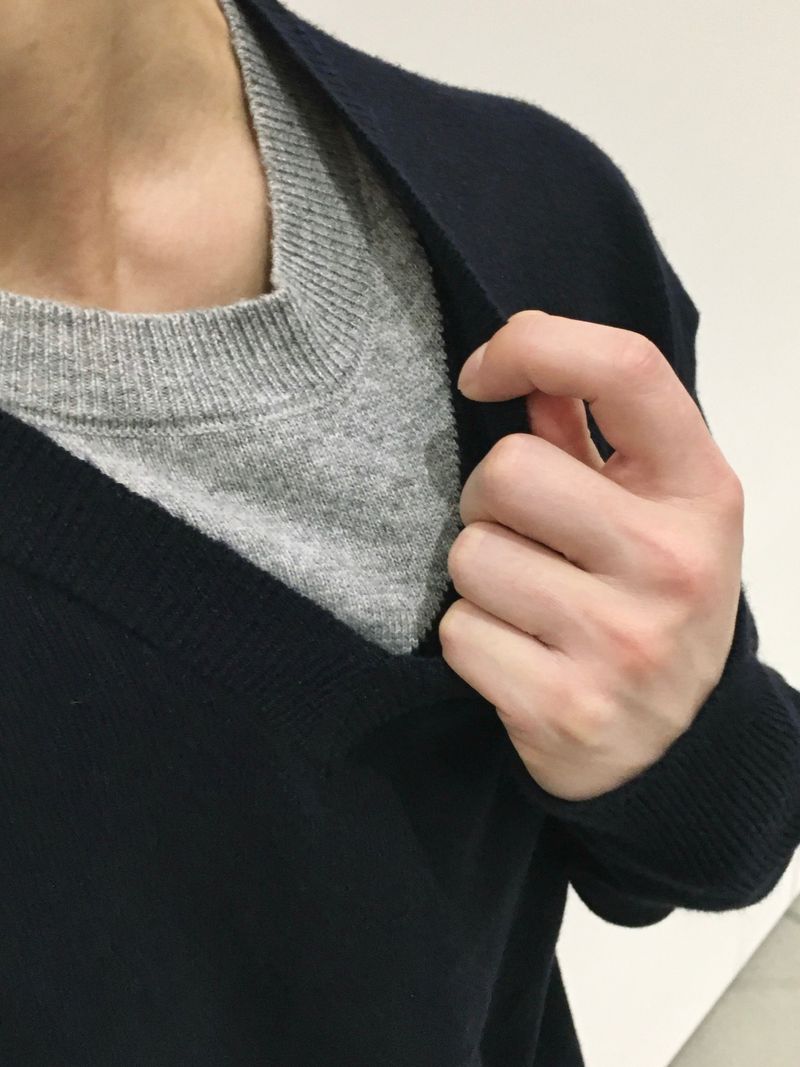Tribe Layered Crop V-Neck Knit 4C