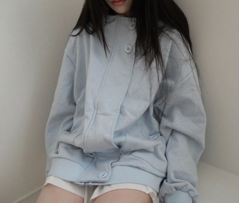 daisy button zip-up