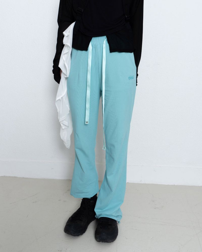WOOHWA(ウファ)の「OoBOOTS CUT TR PT SODA(Pants)」