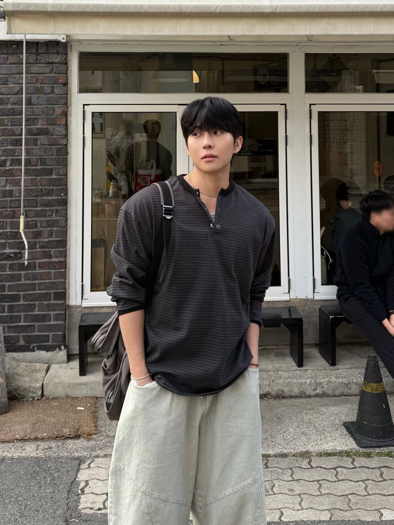 Dun strip henry tee