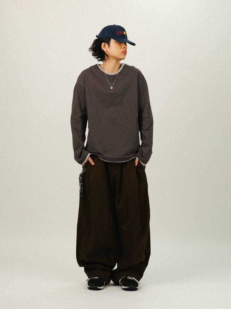 AND Pin-tuck Balloon Pants