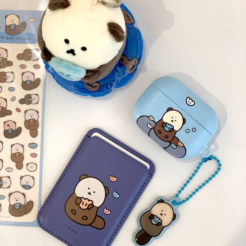 Sea otter Chanibear Airpods Case (BLUE)