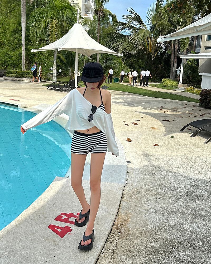 Stripe knit bikini swimwear