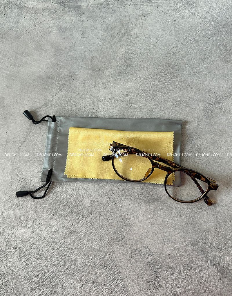leopard-leopard horn-rimmed glasses