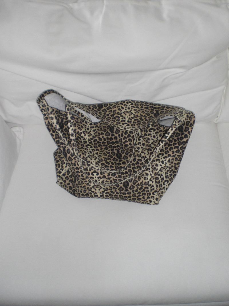 Leopard shoulder bag