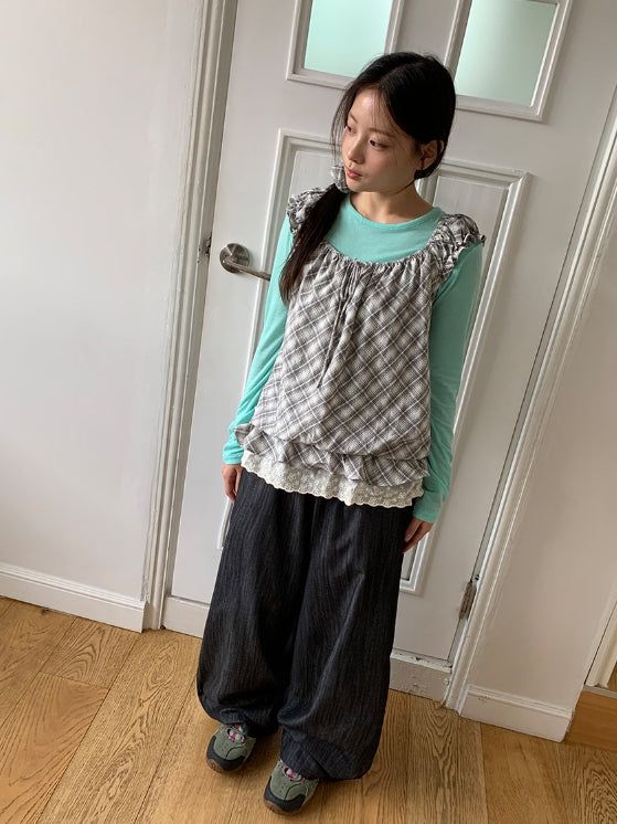 Garanki Non-Faded Wide Denim Pants