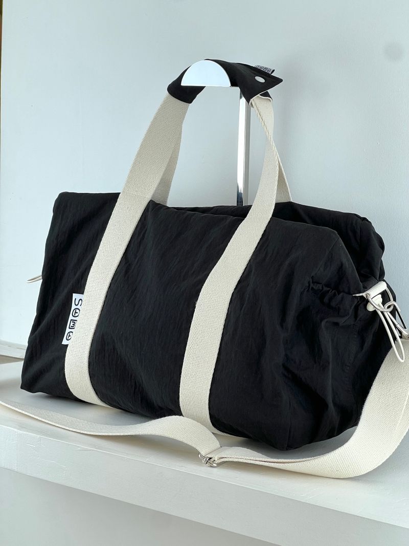 Holiday Mood Bag-black