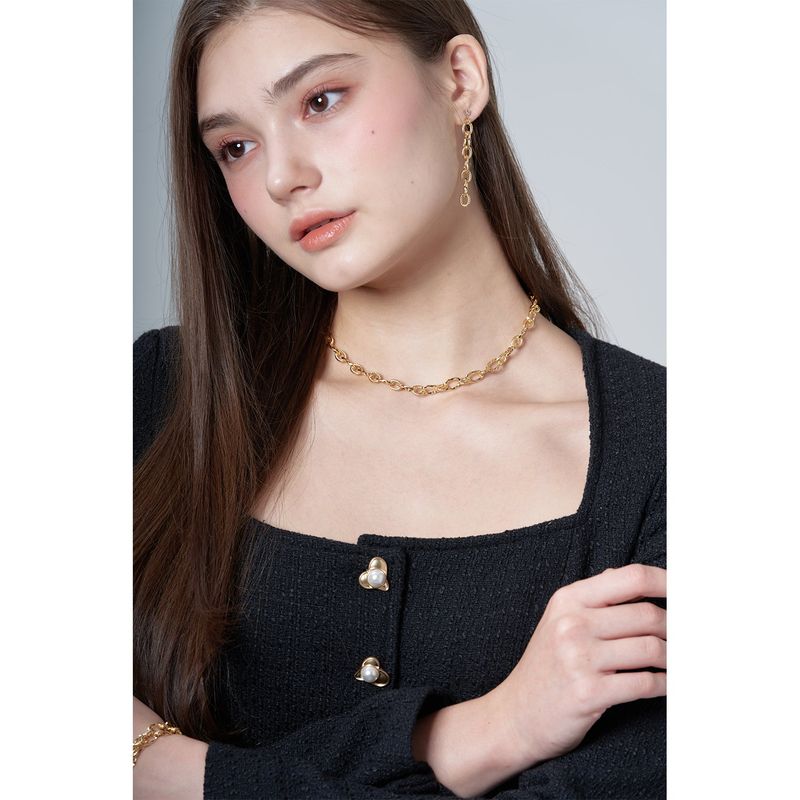 TWIST GOLD CHAIN NECKLACE