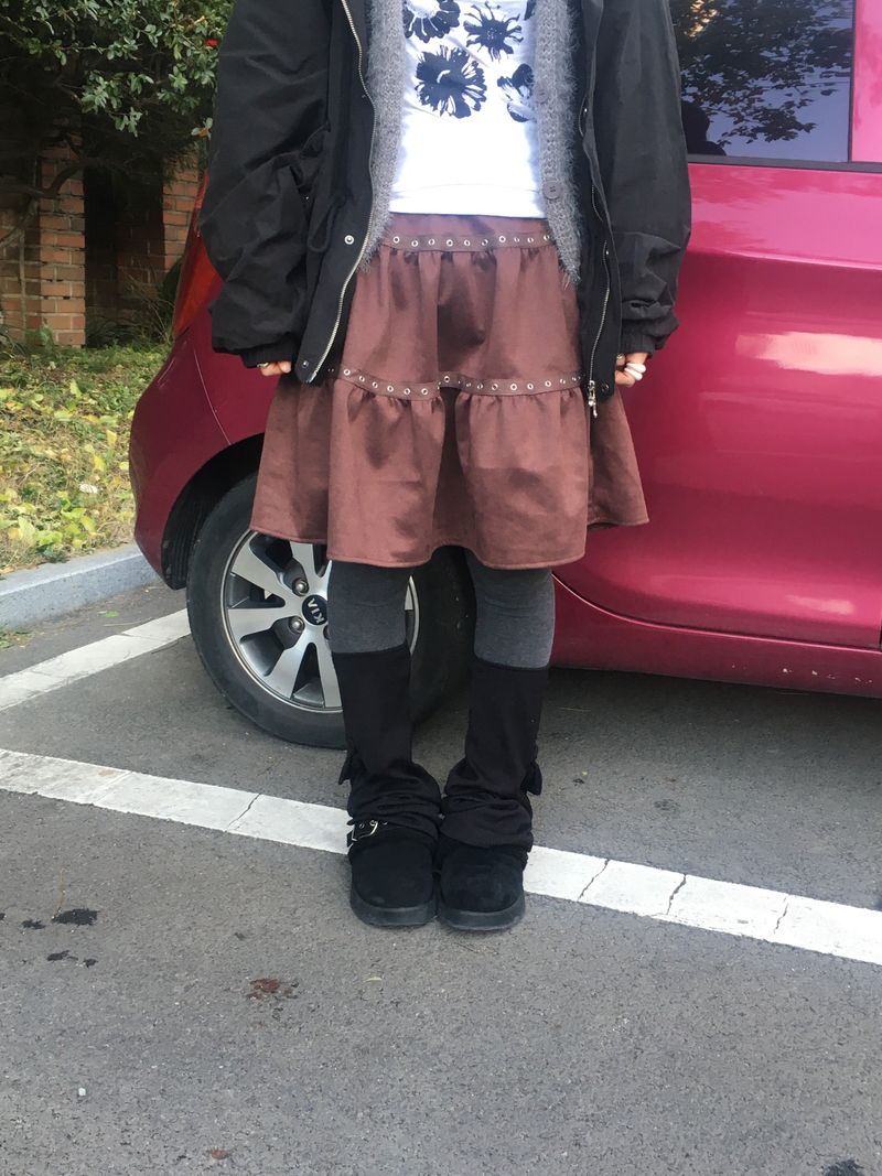eyelet tier skirt