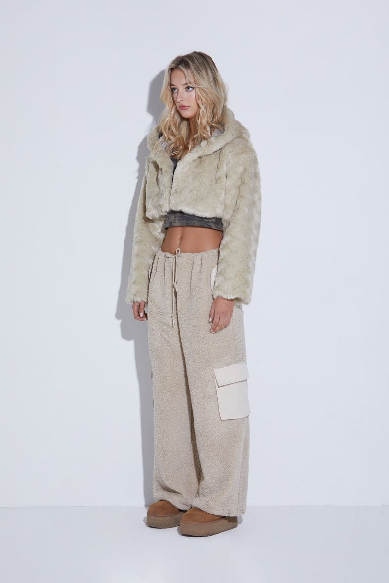 SNOW BOLERO