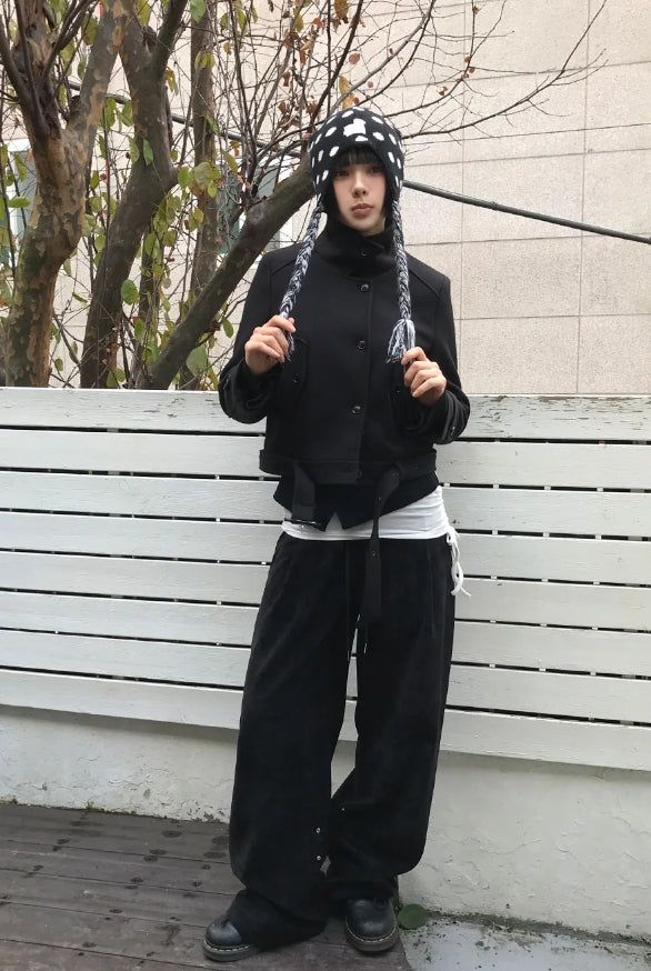 CUT-OUT STRAP LONGSLEEVE