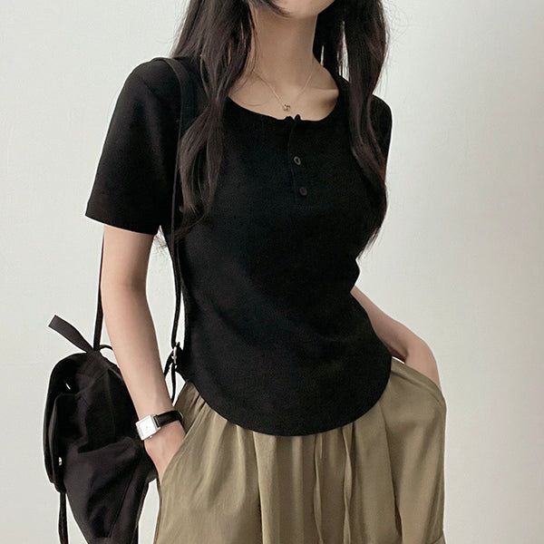 Waddoo hem round button short sleeve tee