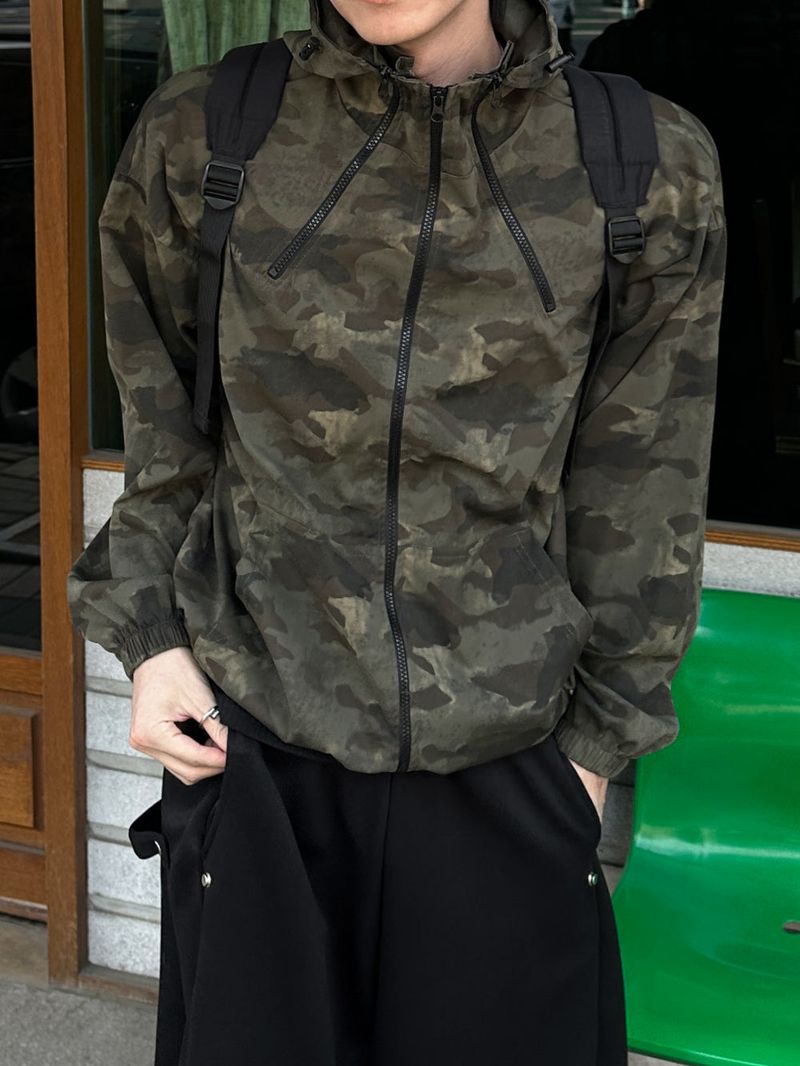 Veron Camo Hood Windbreaker