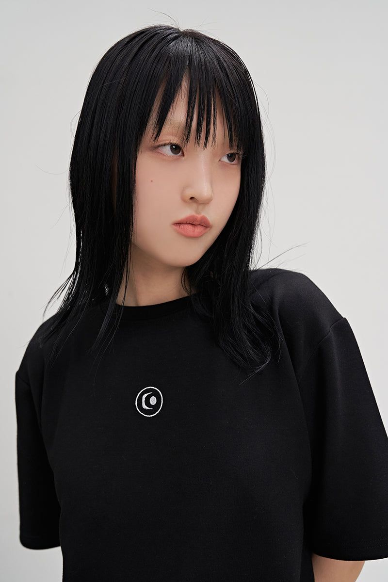 aAke LOGO SHORT SLEEVE T