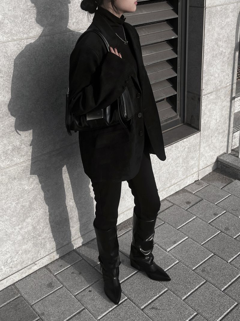 URBAN UNIQUE（アーバンユニーク）の「ラインスエードブレザージャケット (2color)（ジャケット/アウター）」