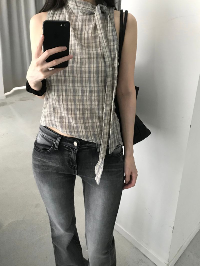 Check halter top (2 colors)