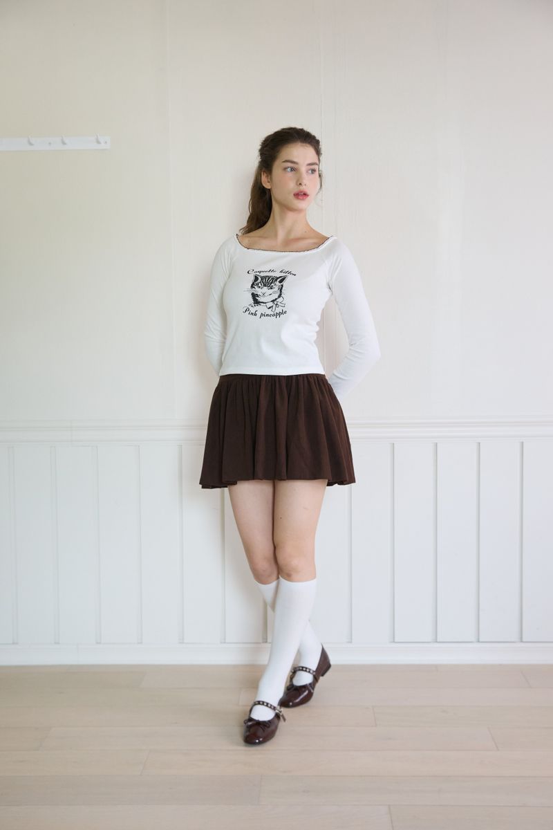 KITTEN LACE TOP