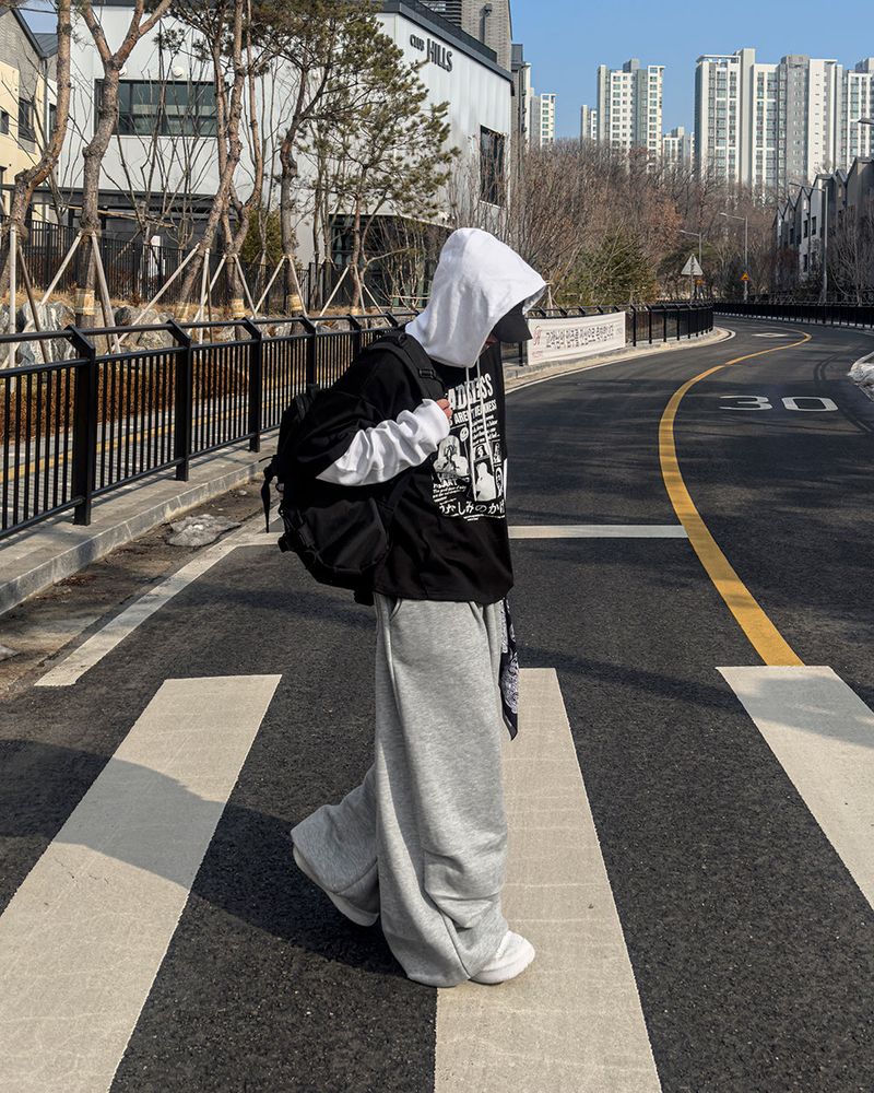 Grace Two-Tuck Sweat Pants