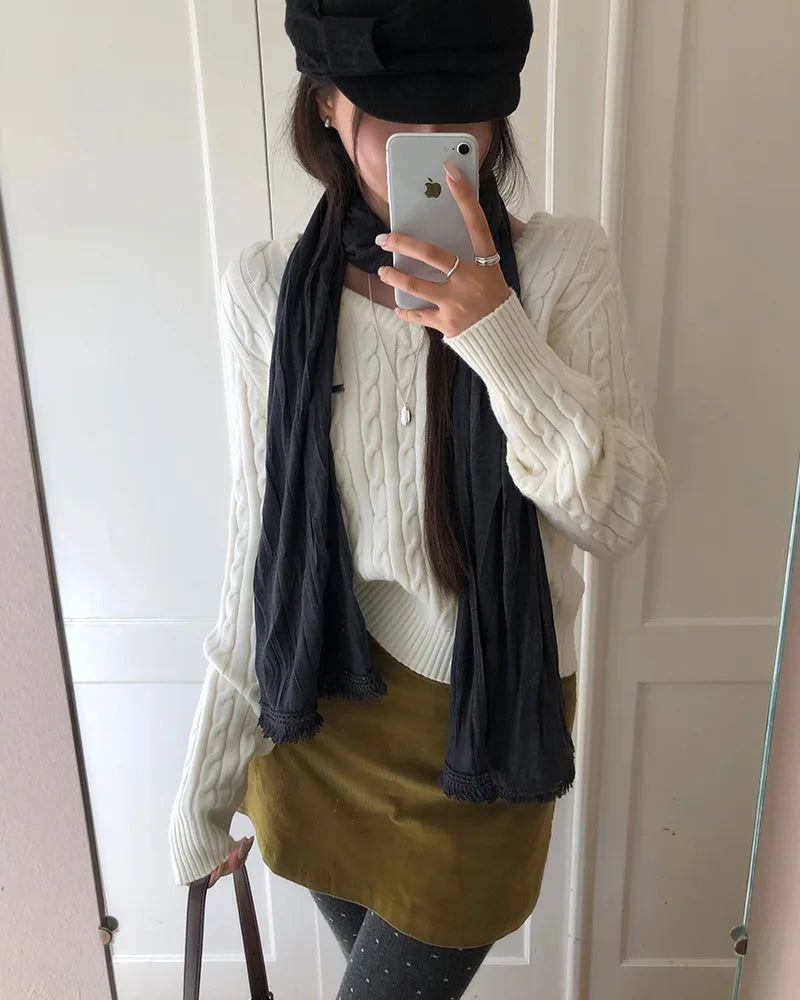 [ORIGINAL] Hayden Cable-Knit V-Neck Knit