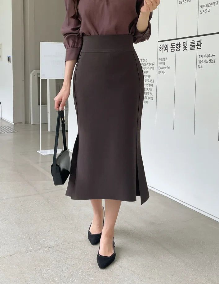 iam mari（アイアム マリ）の「Matune Slit Span Mermaid Skirt（Skirts）」