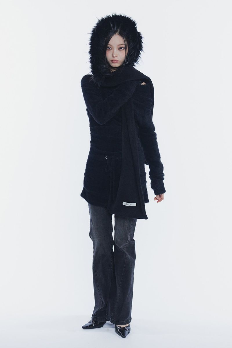 CARRIE HOODED MUFFLER black