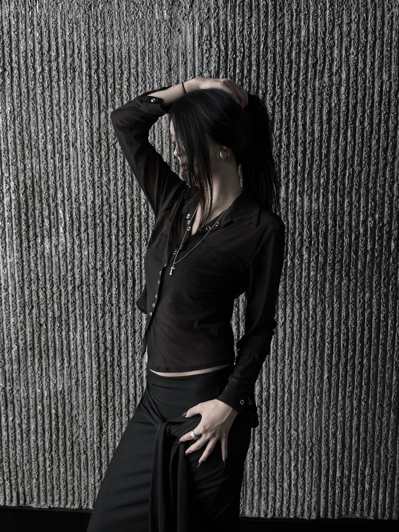 URBAN UNIQUE（アーバンユニーク）の「tint see-through layered shirt (2color)（Tops）」