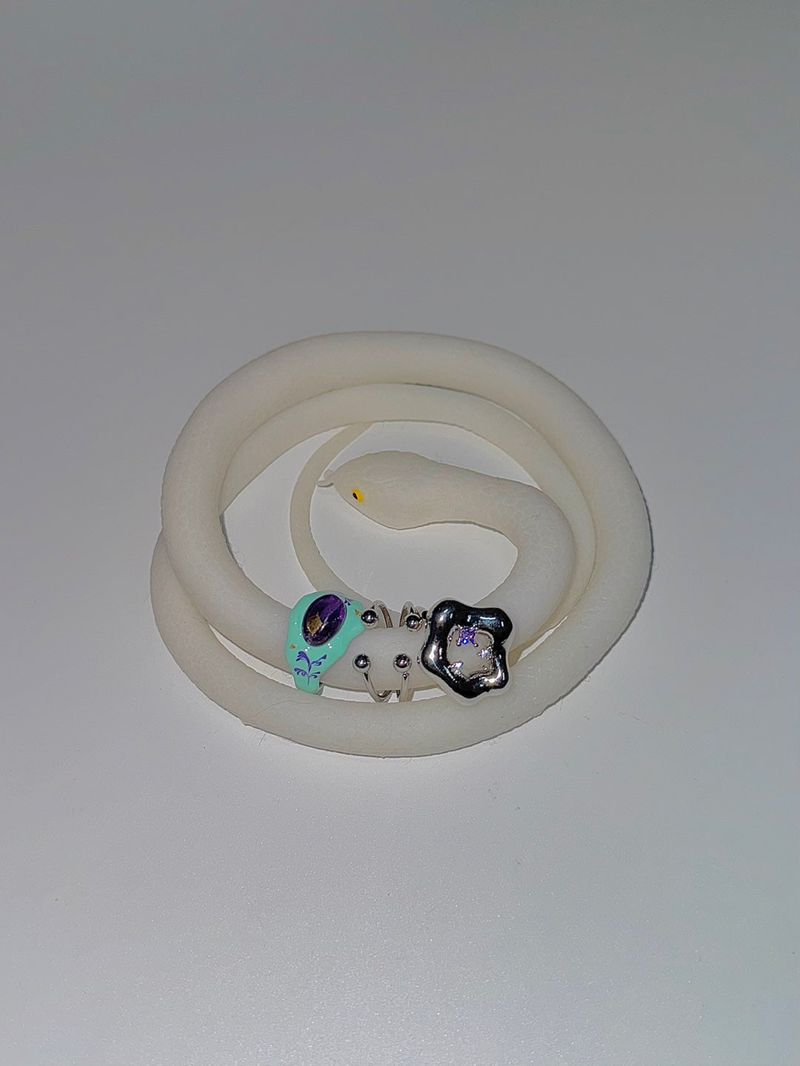 4 piercing ring
