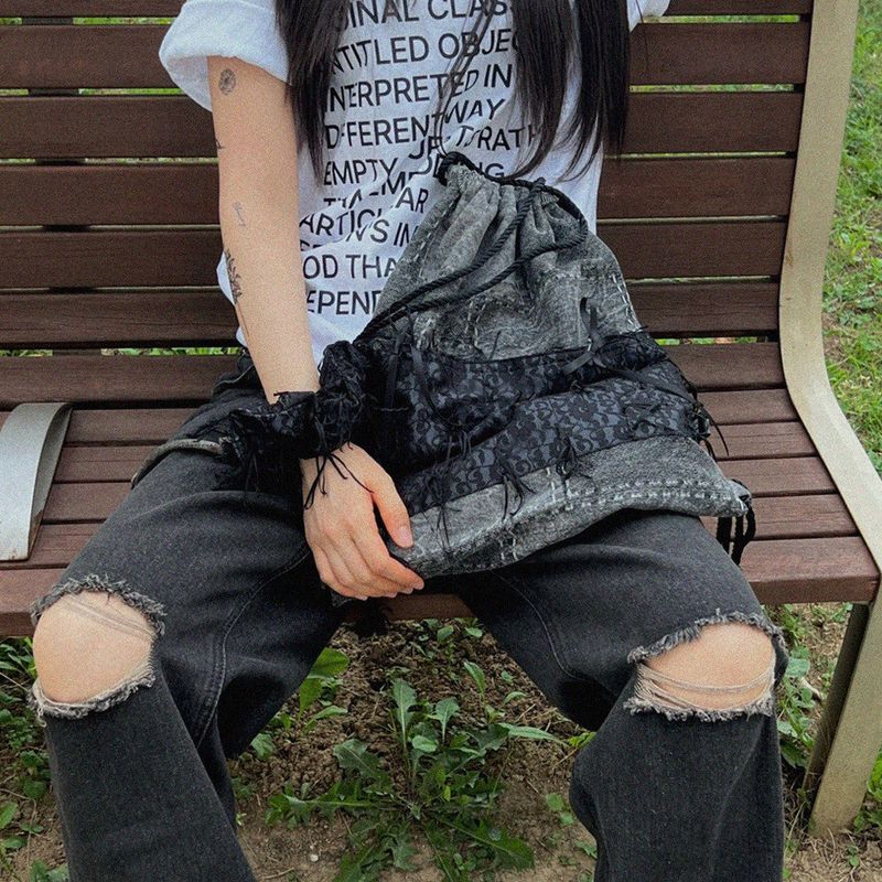 Billie denim string bag