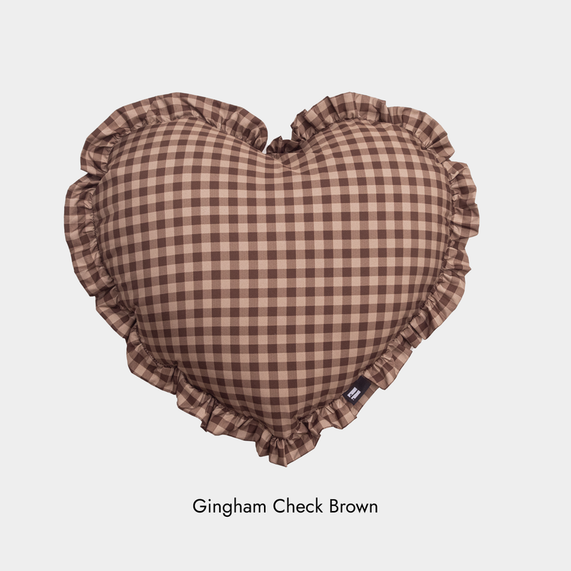Heart Frill Dust-Free Cushions