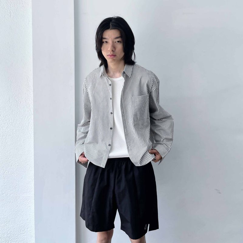 Minimalist Fine Striped Cropped Shirt