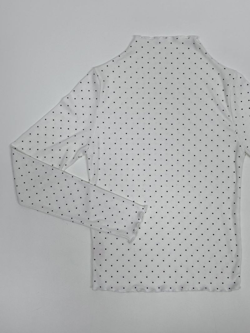 Dot Wave Turtleneck T-Shirt