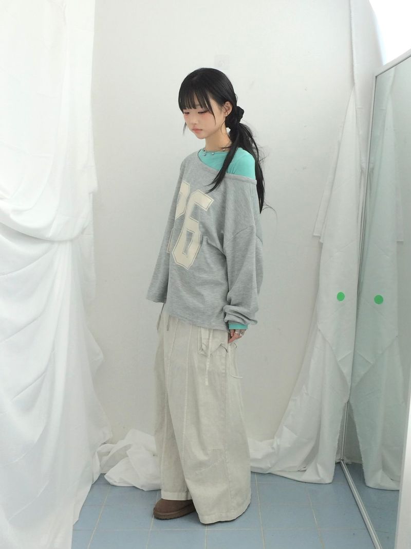 Numbering loose sweatshirt