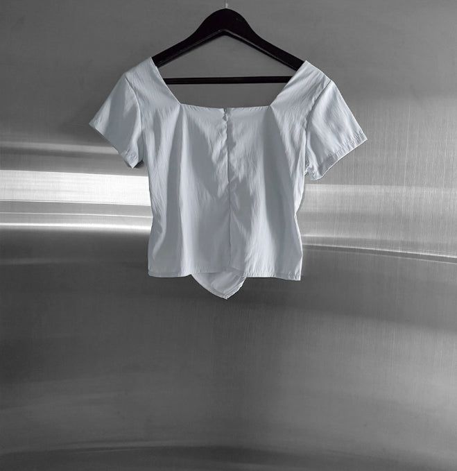 Lear Square Shirring Blouse