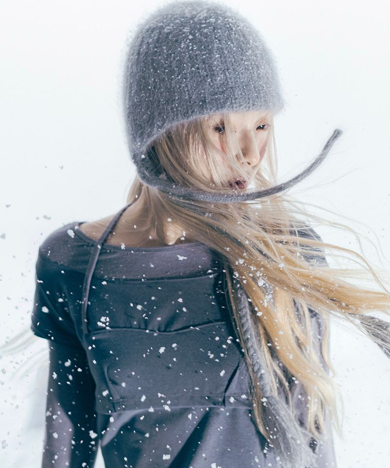 ojos（オホス）の「Double Strap Angora Beanie / Grey（Hats）」