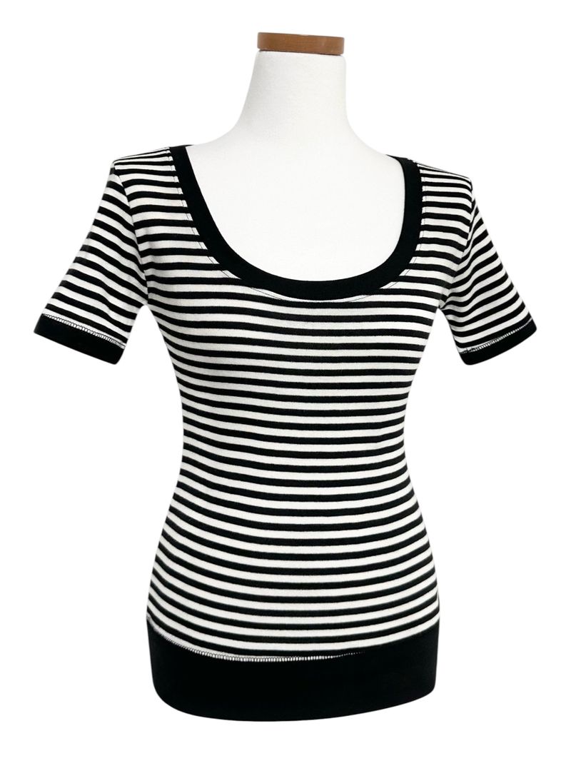 girl stripe tee