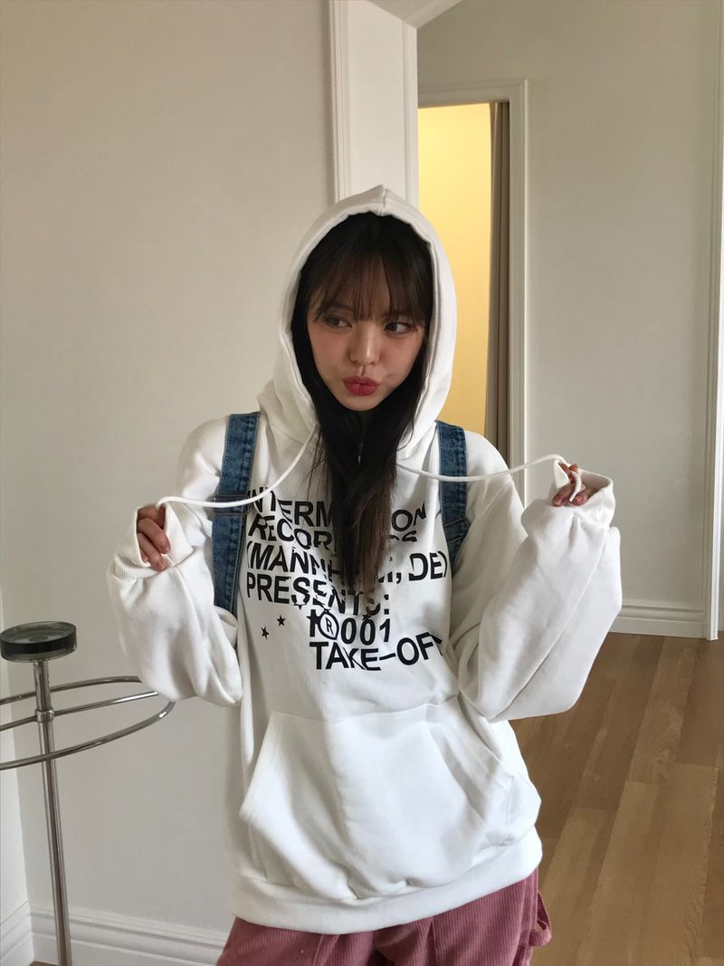 Arco iris（アルコイリス）の「Poppy lettering hood T（Tops）」