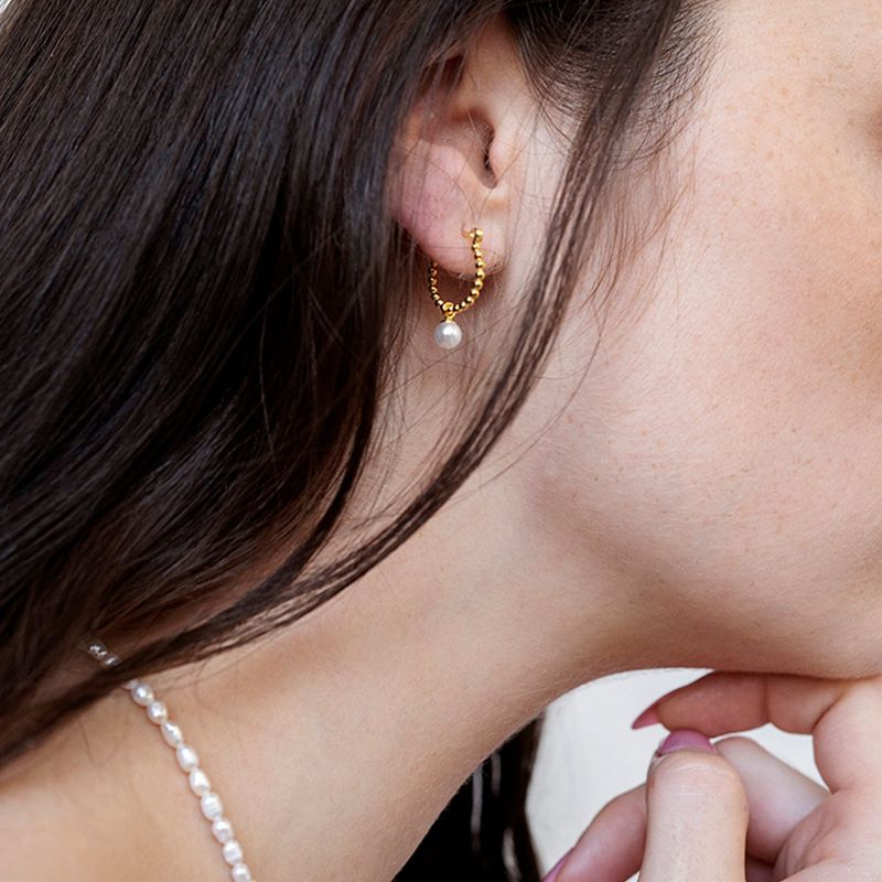 L'OMBRILLANT（ロムブリラント）の「Petite pearl earring（Accessories）」