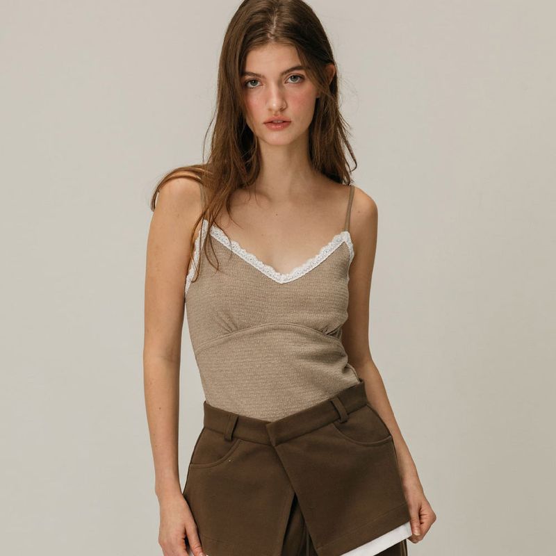 MOIFAIRE（モイフェア）の「LACE WAVE SLEEVELESS / BEIGE（Tops）」