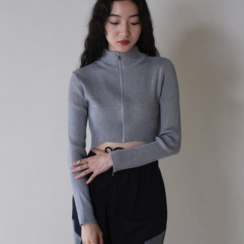 zip cropped knit