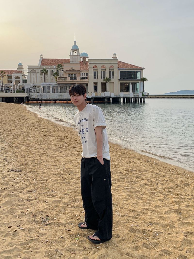 Hama Patch Wide Cargo Pants