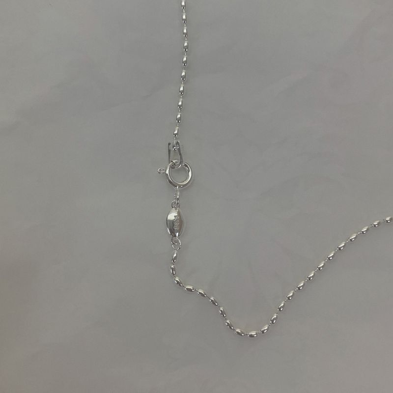 Lily Necklace