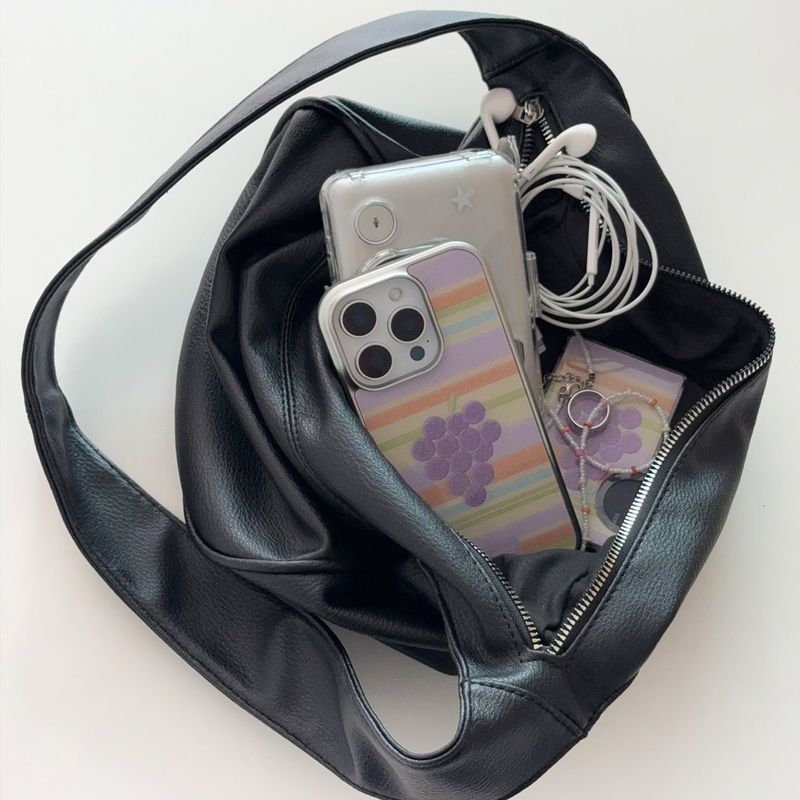 your emotions(ユアーイモーション)の「(+MagSafe)グレープケース(スマホグッズ/小物)」