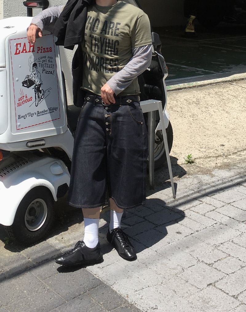 No.1753 BF non fade bermuda SHORTS