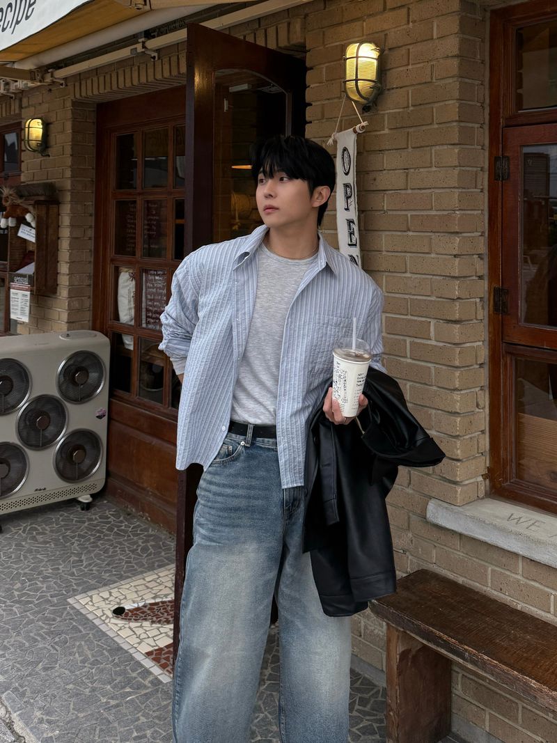 Arc striped cropped shirt