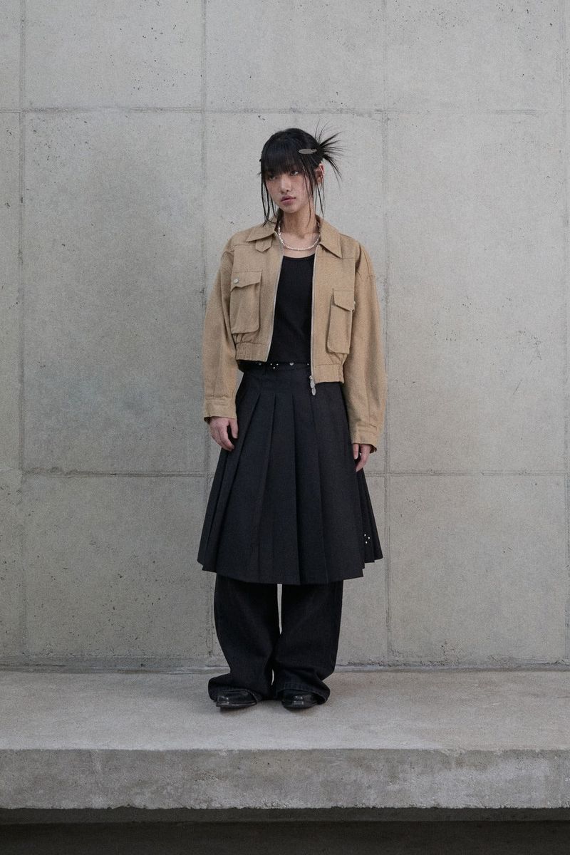 (W) Short cotton Harrington jacket