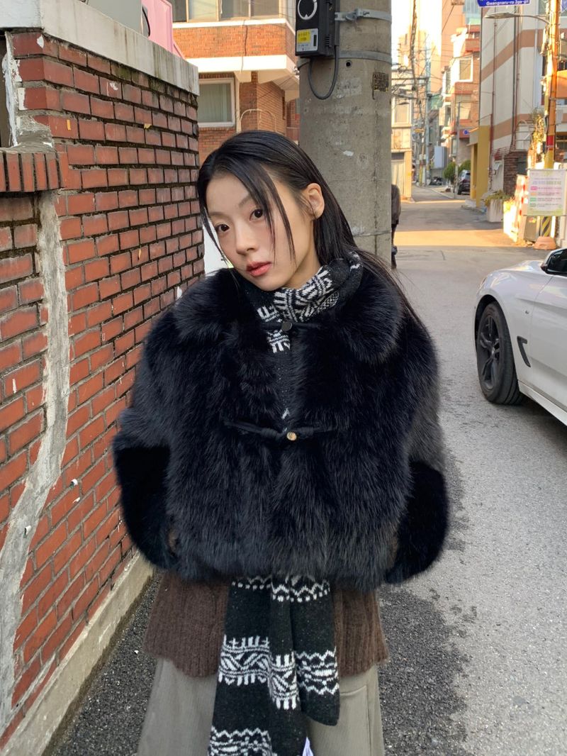  BLACK FUR CROP JACKET