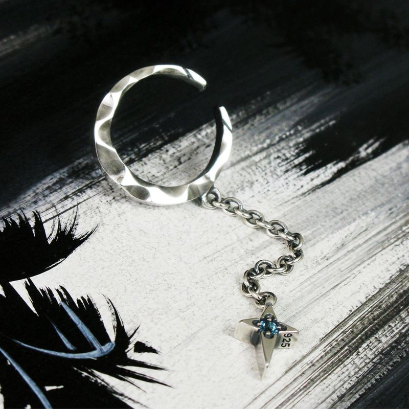 Crescent light-D201 Blue Topaz silver earring