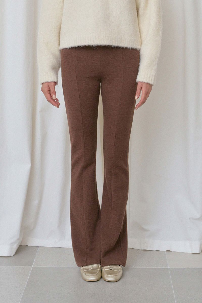 WITHOUTSUMMER（ウィズアウトサマー）の「Carol boot-cut pants_brown（Pants）」