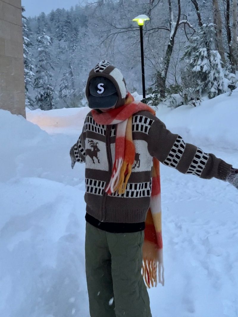 Snowflake long check muffler