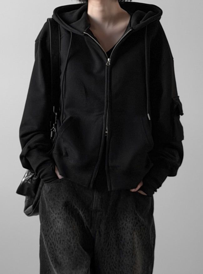 mnem（ムネム）の「(unisex) Ketrick Pocket Two-Way Hooded Zip-Up（Tops）」
